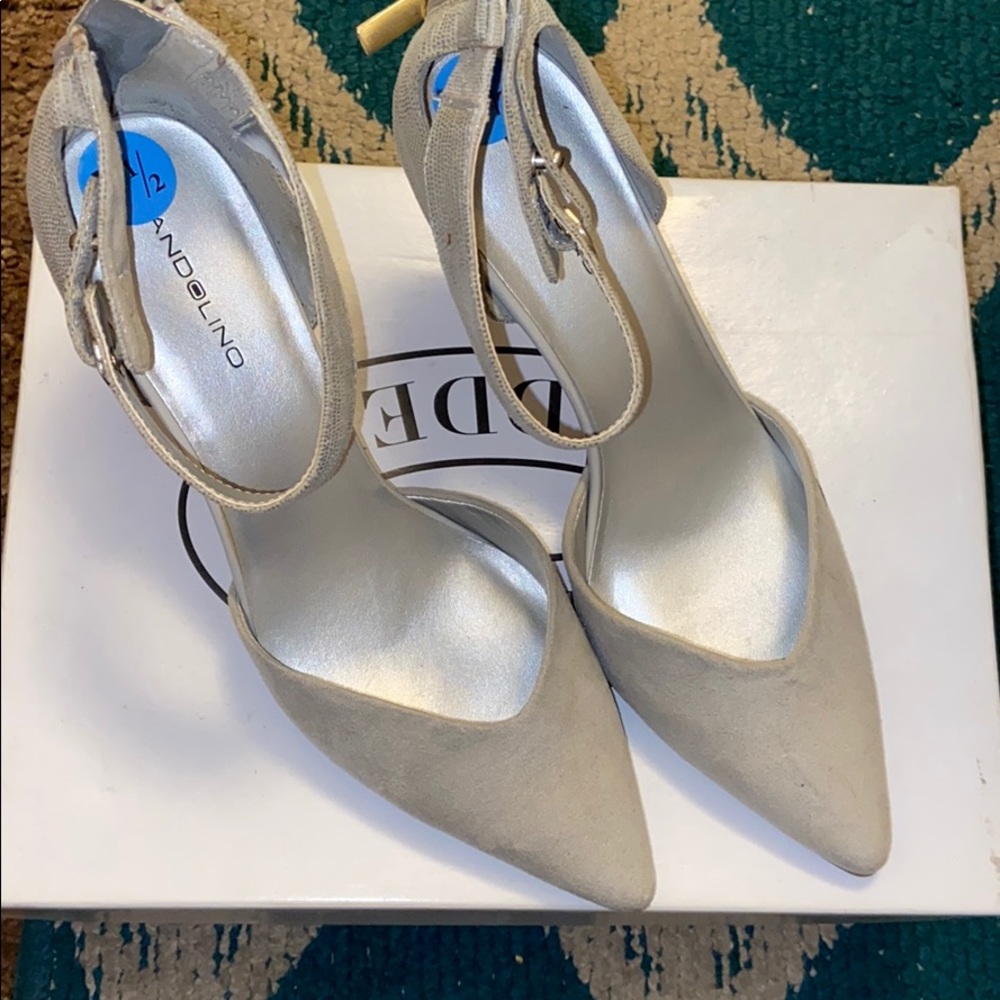 Gray heels